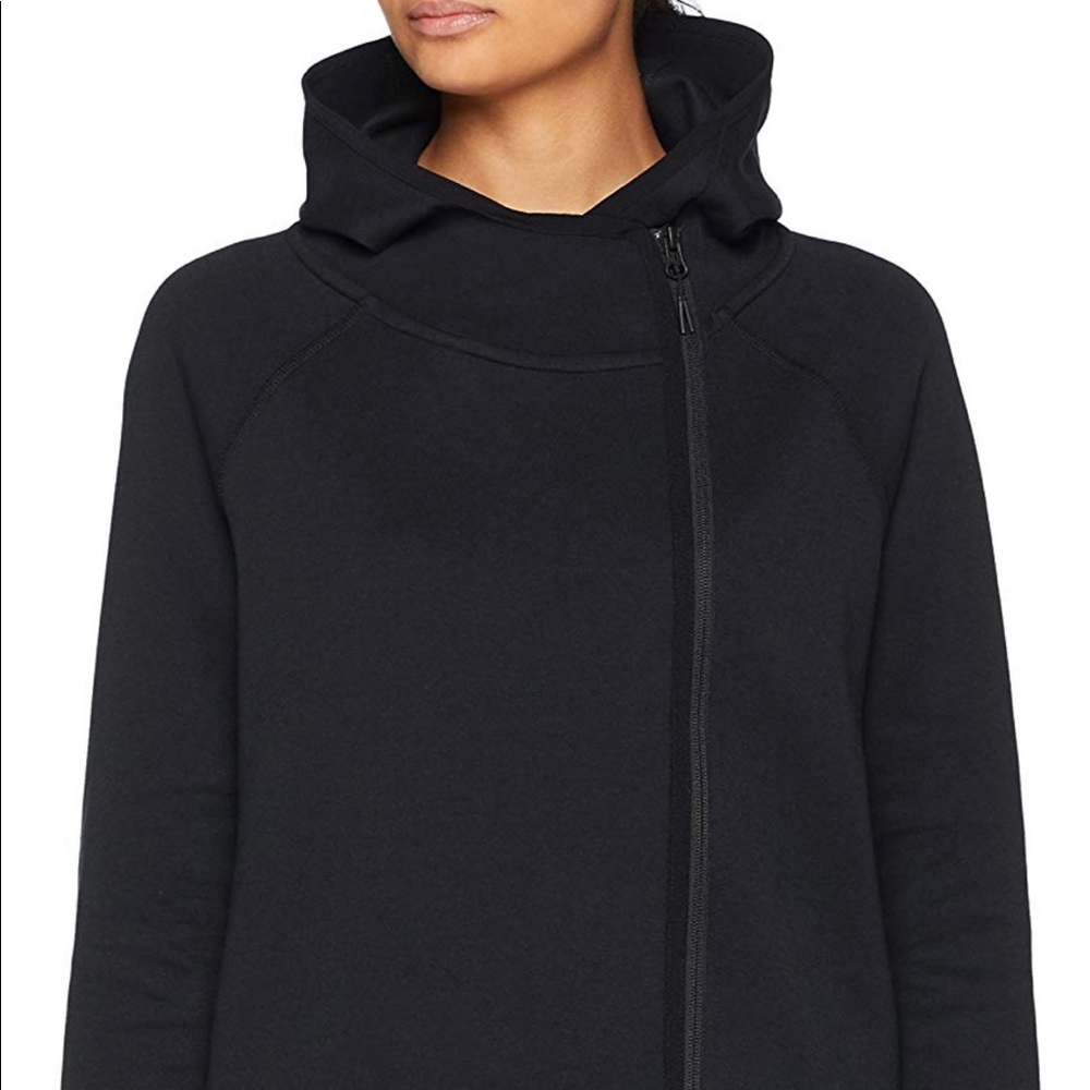 Nike Sportswear Tech Fleece Cape